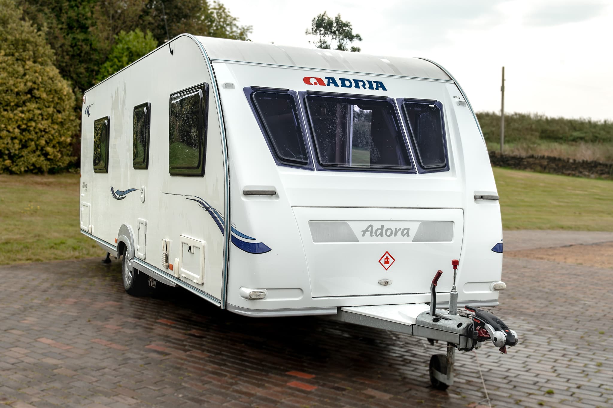 Cover Image for 2010 Adria Adora 612DP 612DP