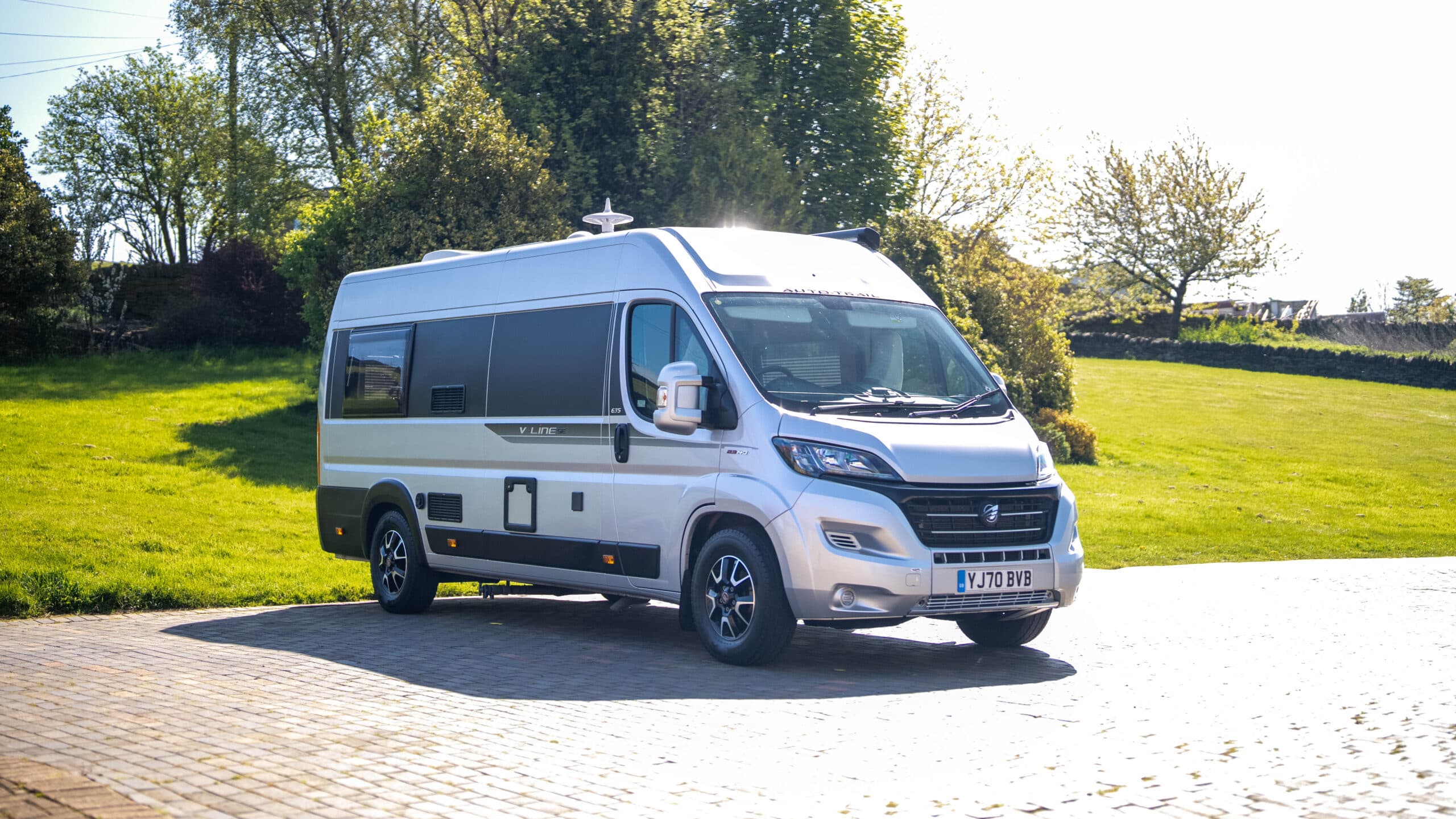 Cover Image for 2020 Auto-Trail V Line 635SE
